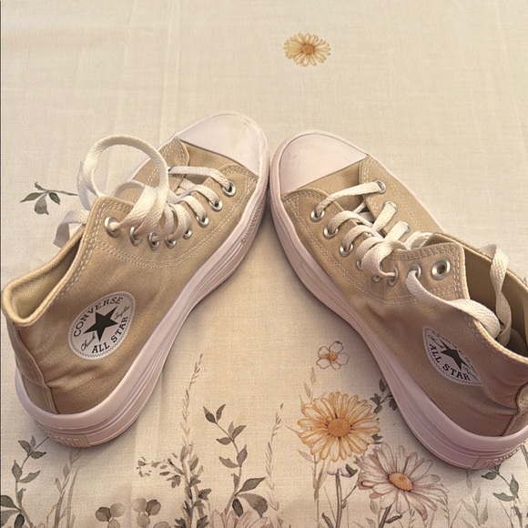 Converse Tan High-Top Sneakers Classic Canvas - Picture 1 of 6